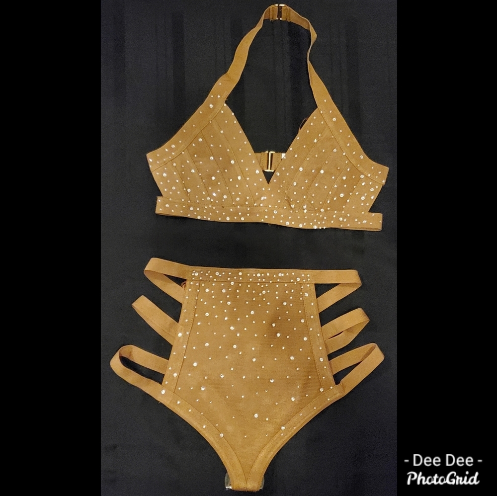 Glitz and glamour 2 piece bandage set
